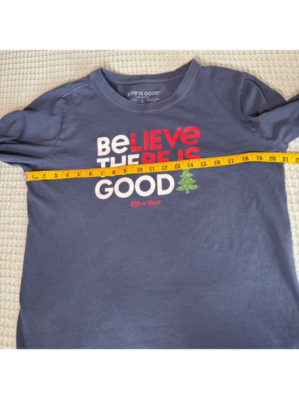 Life is Good Crusher Tee Womens Large Blue Christmas Believe There is Good Shirt - Picture 7 of 9